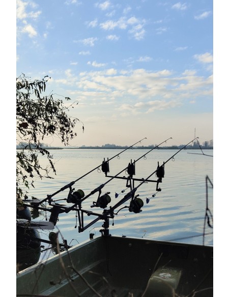 Fixed Pod Support for Boat